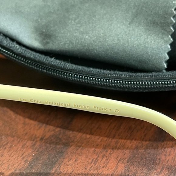 COPY - NWT Le Chic Polarized sunglass Black/Gray - Picture 8 of 8